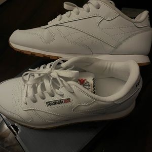 Classic Leather Junior Reeboks